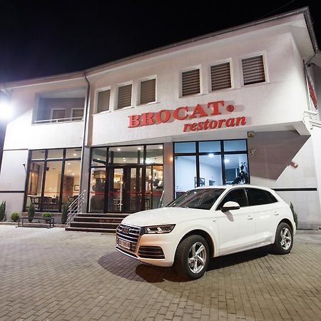 Apartmani Brocat Novi Pazar Exterior foto